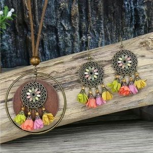 Boho Zinc Alloy Wood Retro Flower Design Tribal Necklace & Earrings Set‎